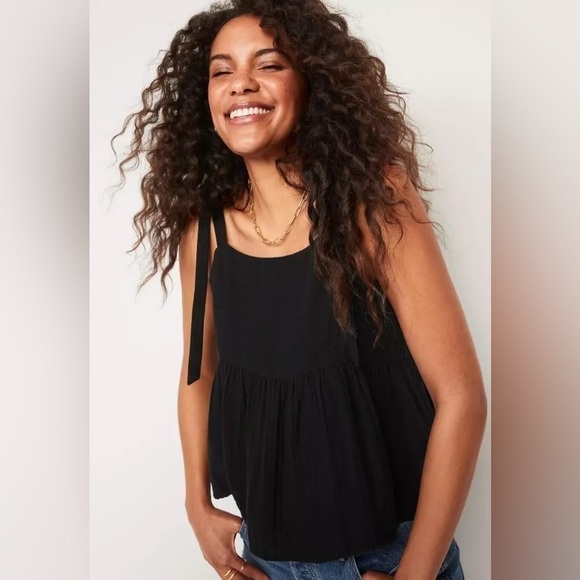 NWT! Old Navy Tie-Shoulder Waist-Defined Swing Cami Blouse - Medium 🤎 - Picture 4 of 10